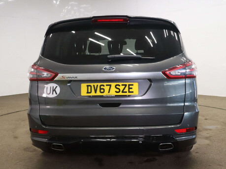 Ford S-Max 2.0 S-Max Titanium Sport TDCi Auto 5dr 11