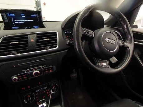 Audi Q3 1.4 Q3 S Line Nav TFSI Semi-Auto 5dr 5