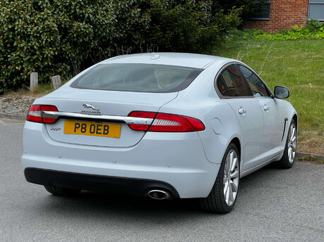 Jaguar XF 2.2 XF Portfolio D Auto 4dr 19