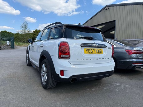 Mini Countryman 1.5 Countryman Cooper Auto 5dr 18