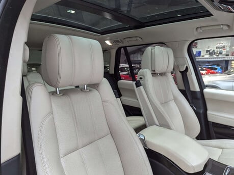 Land Rover Range Rover 4.4 SD V8 Autobiography Auto 4WD Euro 6 (s/s) 5dr 56