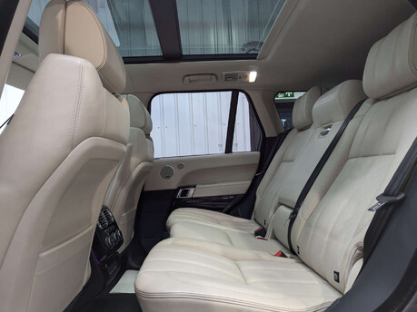 Land Rover Range Rover 4.4 SD V8 Autobiography Auto 4WD Euro 6 (s/s) 5dr 76