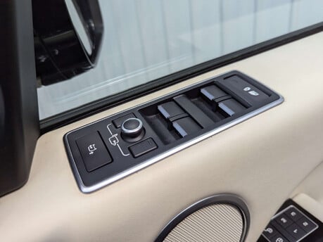 Land Rover Range Rover 4.4 SD V8 Autobiography Auto 4WD Euro 6 (s/s) 5dr 88