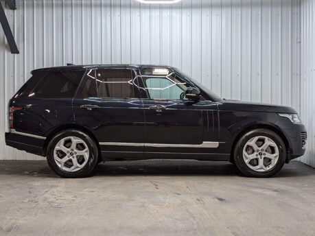 Land Rover Range Rover 4.4 SD V8 Autobiography Auto 4WD Euro 6 (s/s) 5dr 8