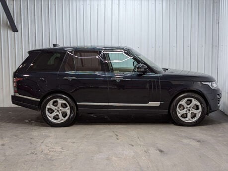 Land Rover Range Rover 4.4 SD V8 Autobiography Auto 4WD Euro 6 (s/s) 5dr 9