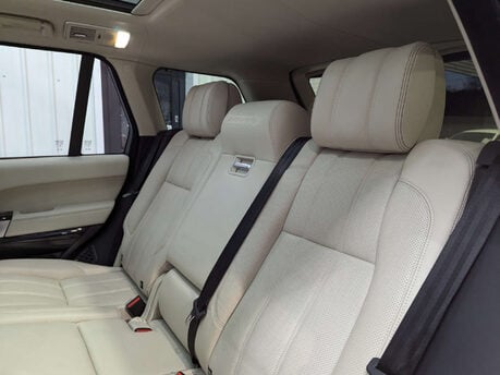 Land Rover Range Rover 4.4 SD V8 Autobiography Auto 4WD Euro 6 (s/s) 5dr 75