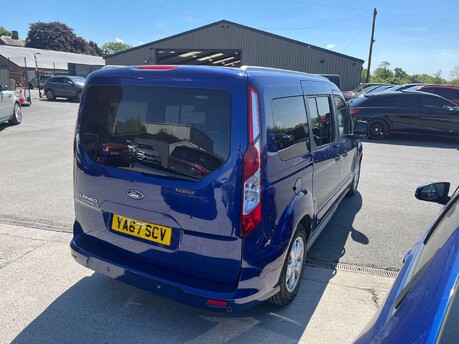 Ford Tourneo Connect 1.5 Tourneo Connect Grand Titanium TDCi Auto 5dr 10