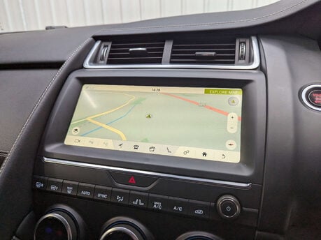 Jaguar E-Pace 2.0 E-Pace R-Dynamic SE D AWD Auto 4WD 5dr 93