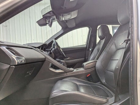 Jaguar E-Pace 2.0 E-Pace R-Dynamic SE D AWD Auto 4WD 5dr 60