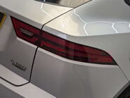 Jaguar E-Pace 2.0 E-Pace R-Dynamic SE D AWD Auto 4WD 5dr 44
