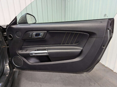 Ford Mustang 2.3 Mustang EcoBoost 2dr 48