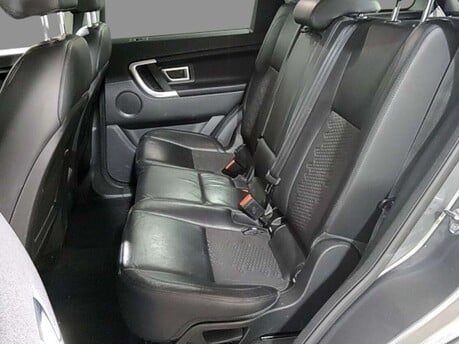 Land Rover Discovery Sport 2.0 Discovery Sport SE Tech TD4 Auto 4WD 5dr 19