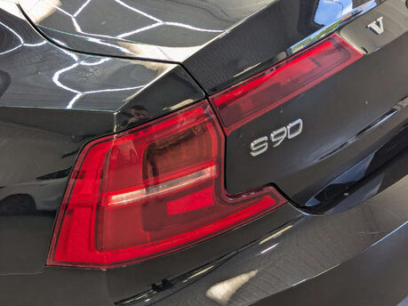 Volvo S90 2.0 S90 R-Design D4 Auto 4dr 41