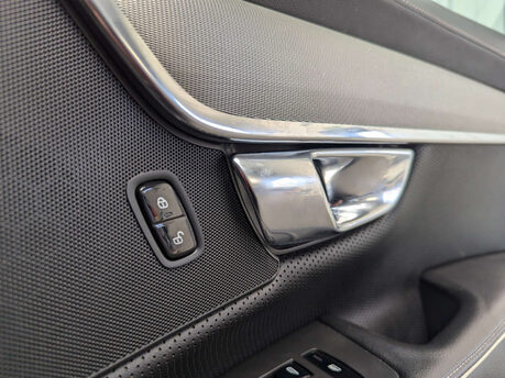 Volvo S90 2.0 S90 R-Design D4 Auto 4dr 78