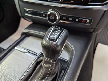 Volvo S90 2.0 S90 R-Design D4 Auto 4dr 79