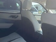 Land Rover Range Rover Velar 2.0 Range Rover Velar R-Dynamic S D240 Auto 4WD 5dr 7