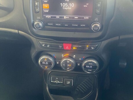 Jeep Renegade 1.4 Renegade Limited 5dr 21