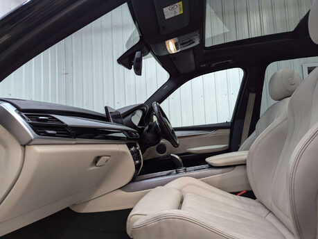 BMW X5 3.0 X5 M50D Auto 4WD 5dr 56