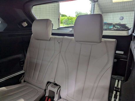 BMW X5 3.0 X5 M50D Auto 4WD 5dr 71