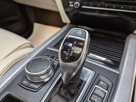 BMW X5 3.0 X5 M50D Auto 4WD 5dr 88