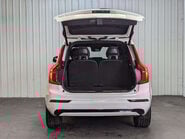Volvo XC90 2.0 XC90 R-Design B5 MHEV AWD Auto 4WD 5dr 44