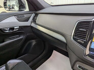 Volvo XC90 2.0 XC90 R-Design B5 MHEV AWD Auto 4WD 5dr 91