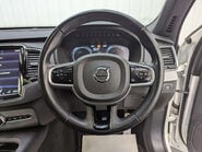 Volvo XC90 2.0 XC90 R-Design B5 MHEV AWD Auto 4WD 5dr 82