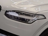 Volvo XC90 2.0 XC90 R-Design B5 MHEV AWD Auto 4WD 5dr 29