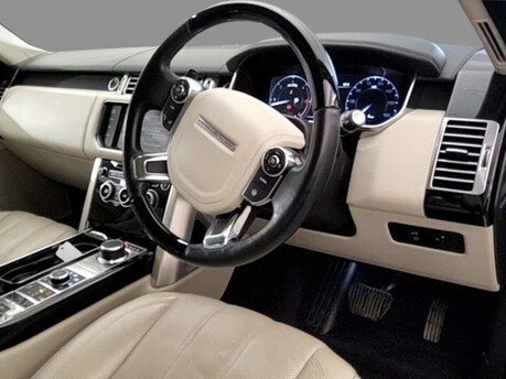 Land Rover Range Rover 3.0 Range Rover Autobiography TDV6 Auto 4WD 5dr 7