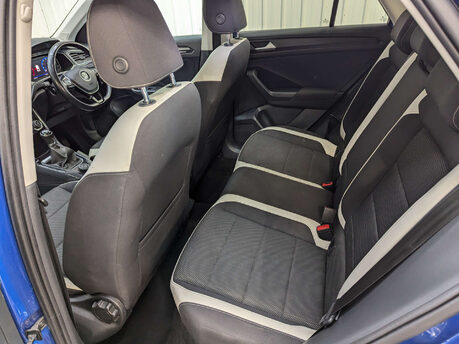 Volkswagen T-Roc 2.0 T-Roc SEL TDI 4Motion 4WD 5dr 66