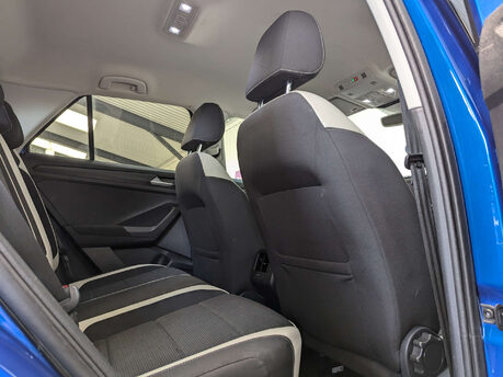 Volkswagen T-Roc 2.0 T-Roc SEL TDI 4Motion 4WD 5dr 61