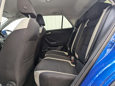 Volkswagen T-Roc 2.0 T-Roc SEL TDI 4Motion 4WD 5dr 69