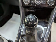 Volkswagen T-Roc 2.0 T-Roc SEL TDI 4Motion 4WD 5dr 83