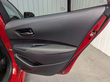 Toyota Corolla 2.0 Corolla Excel HEV CVT 5dr 65