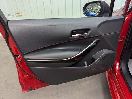 Toyota Corolla 2.0 Corolla Excel HEV CVT 5dr 59