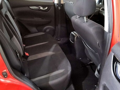 Nissan Qashqai 1.5 Qashqai Acenta Premium dCi 5dr 19