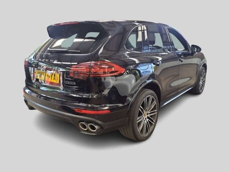 Porsche Cayenne 3.0 Cayenne D Platinum Edition V6 Tiptronic S A 4WD 5dr 7