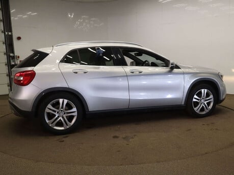 Mercedes-Benz GLA 2.1 GLA 200 Sport CDi Auto 5dr 7