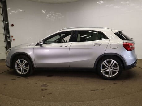 Mercedes-Benz GLA 2.1 GLA 200 Sport CDi Auto 5dr 13