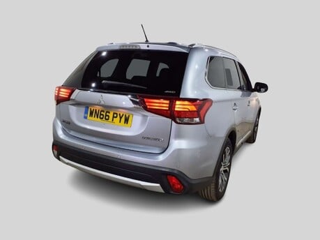 Mitsubishi Outlander 2.3 Outlander GX 3 DI-D Auto 4WD 5dr 10