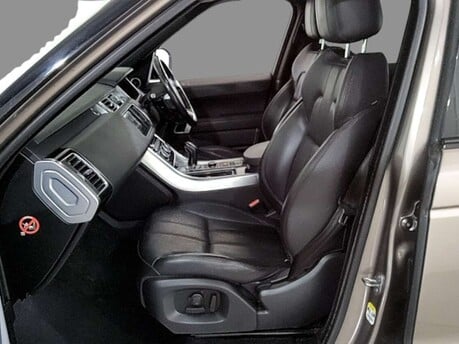 Land Rover Range Rover Sport 3.0 Range Rover Sport HSE Dynamic SDV6 Auto 4WD 5dr 7