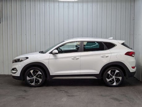 Hyundai TUCSON 1.7 Tucson Sport Edition 2WD CRDi 5dr 14
