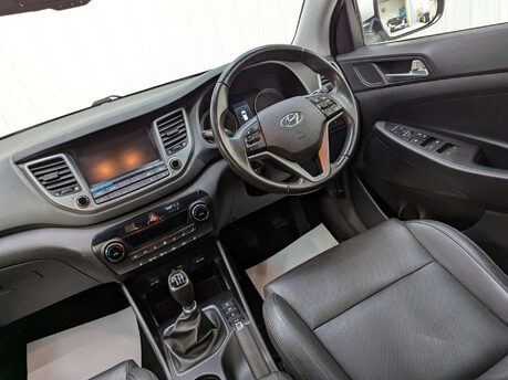 Hyundai TUCSON 1.7 Tucson Sport Edition 2WD CRDi 5dr 48
