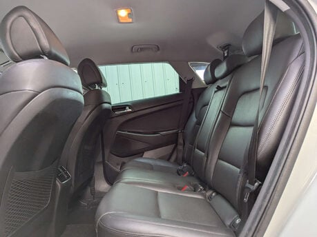 Hyundai TUCSON 1.7 Tucson Sport Edition 2WD CRDi 5dr 70