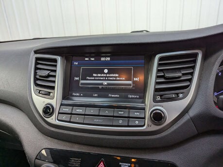 Hyundai TUCSON 1.7 Tucson Sport Edition 2WD CRDi 5dr 93