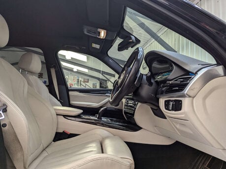 BMW X5 3.0 X5 xDrive 40d M Sport Auto 4WD 5dr 52