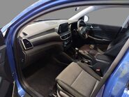 Hyundai TUCSON 1.6 Tucson SE Nav GDi 2WD 5dr 4