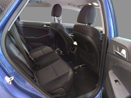 Hyundai TUCSON 1.6 Tucson SE Nav GDi 2WD 5dr 10