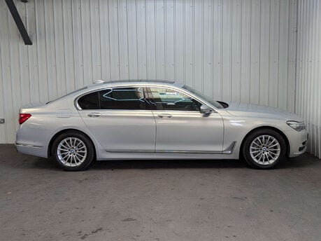 BMW 7 Series 3.0 730LD Exclusive Auto 4dr 17