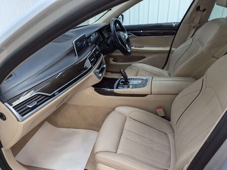 BMW 7 Series 3.0 730LD Exclusive Auto 4dr 53
